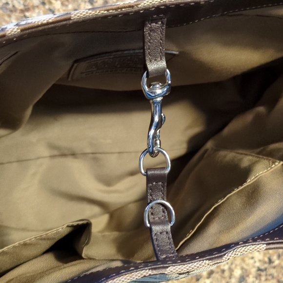 Coach Tan and Brown Signature Shoulder Bag - Picture 13 of 15